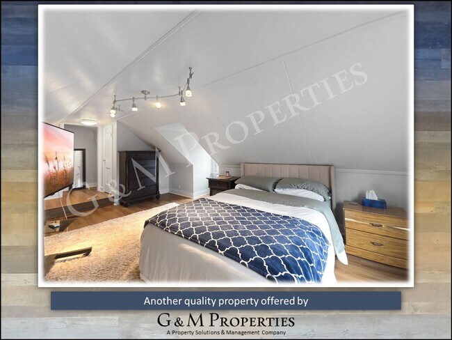 Building Photo - Rare 3-Bedroom Home Rental - just 1-Mile from Strong / Highland Hospitals!