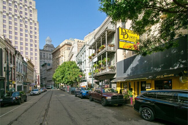 Building Photo - 127 Carondelet St