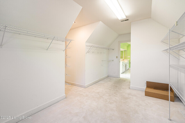 Building Photo - 303 Coralberry Rd