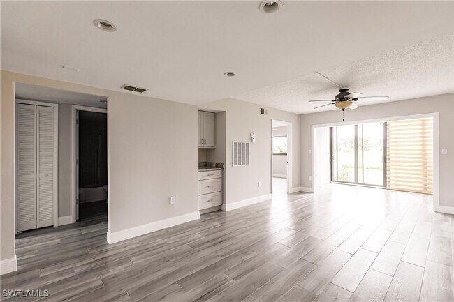 Building Photo - 16361 Dublin Cir