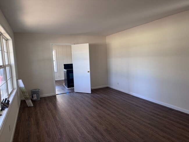 Building Photo - 3521 65th Ave