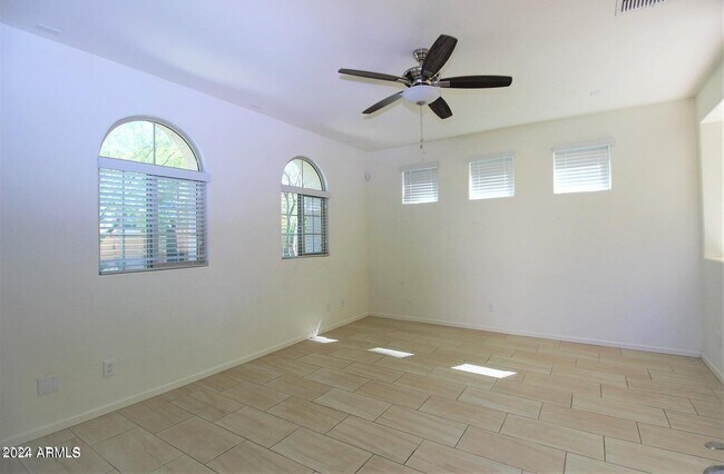 Building Photo - 3173 S Magnolia Ln