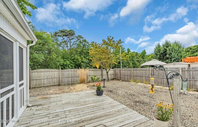 Building Photo - 15 Bahia Ct