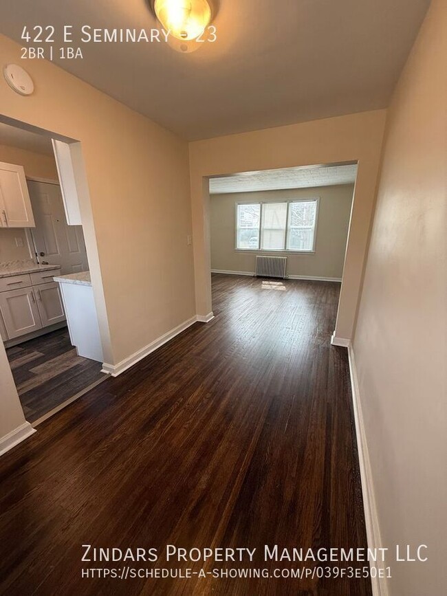 Building Photo - MOVE IN SPECIAL!!! Newly Remodeled 2 Bed 1...