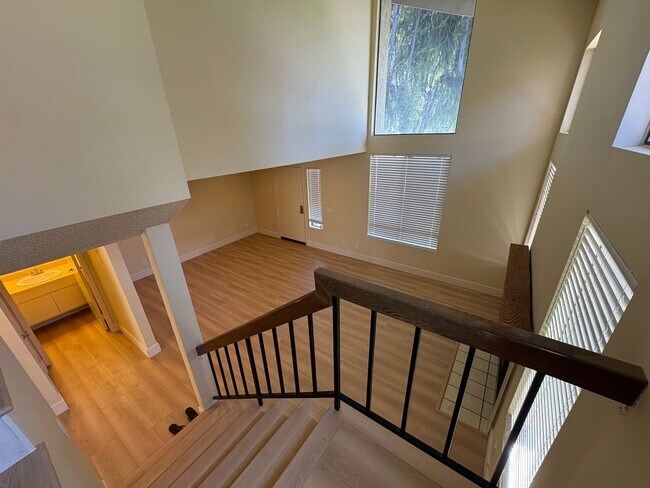 Building Photo - 6865 Valley Circle Blvd