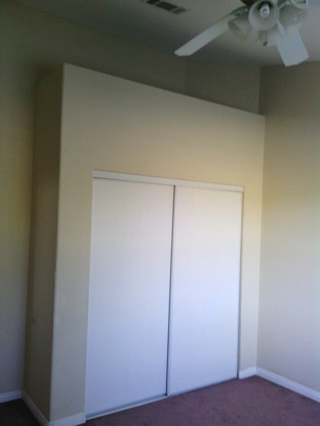 Building Photo - COMING SOON!! 4 bedrooms 2 bathroom home i...