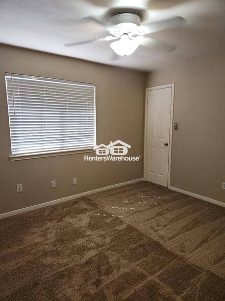 Building Photo - 1514 Kincross Ct