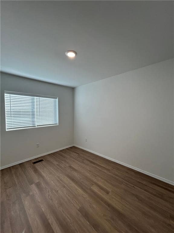 Building Photo - 2804 W Mockingbird Ln