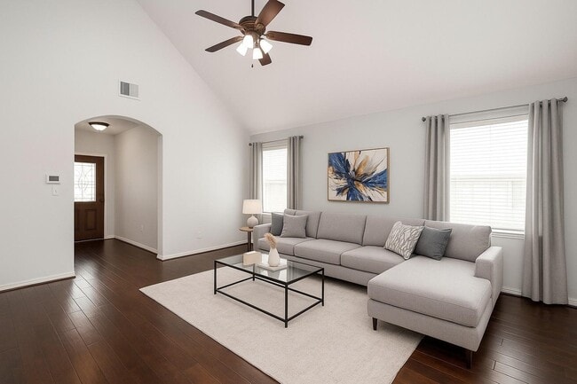 Building Photo - 6410 Papaya Bend Dr