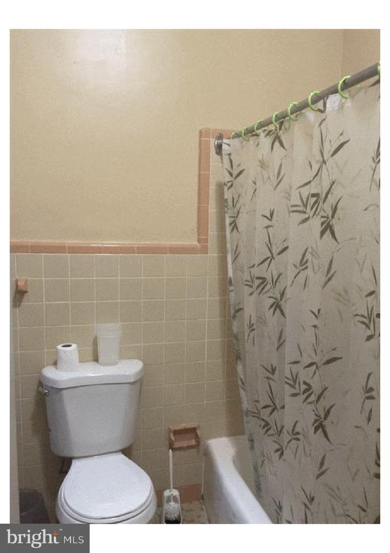 Building Photo - 3647 Frankford Ave