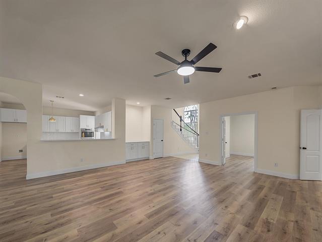 Building Photo - 3904 Evesham Dr