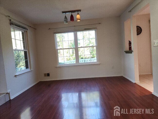 Building Photo - 4 Covington Ct