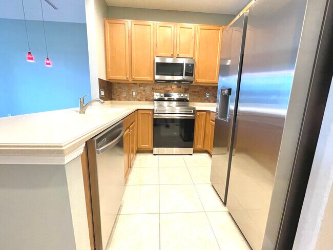 Building Photo - 7230 Hamilton Rd