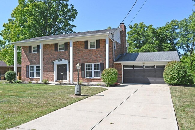 Building Photo - 9673 Placid Dr