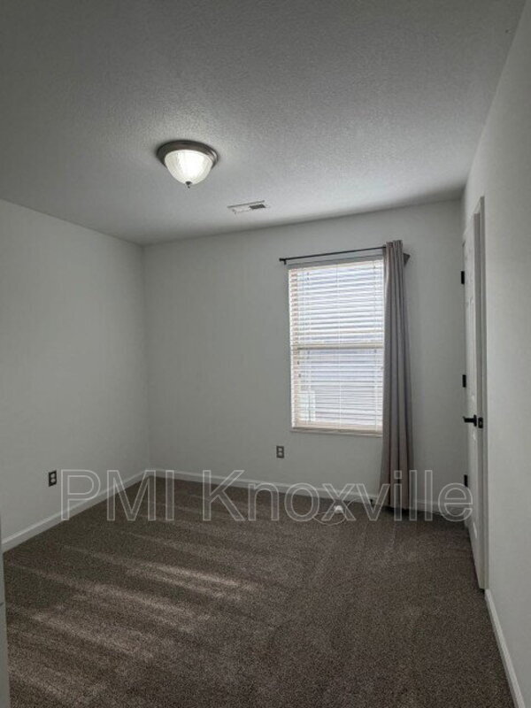 Building Photo - 10311 Boston Ln