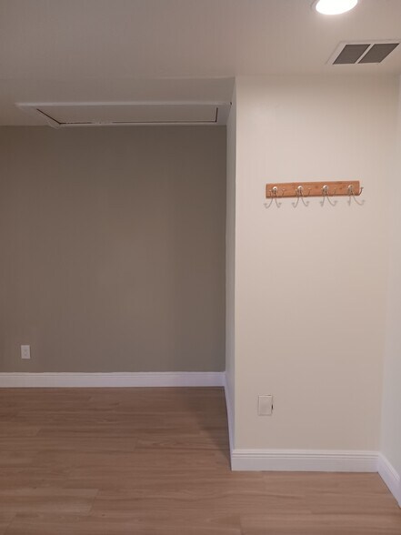 Building Photo - 441 N Harbor City Blvd