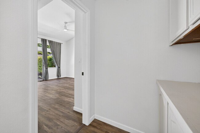 Building Photo - Single-Story Black Diamond Beauty on a Quiet Court with Private Backyard!!