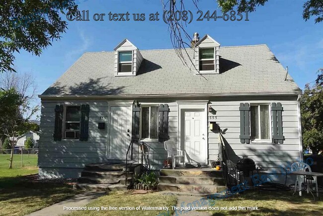 Building Photo - 555 N 13th Ave