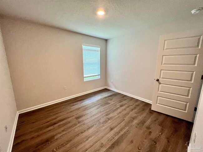 Building Photo - 4119 Whitetail Ln