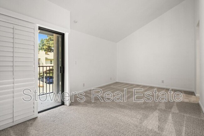 Building Photo - 1714 Parkside Dr