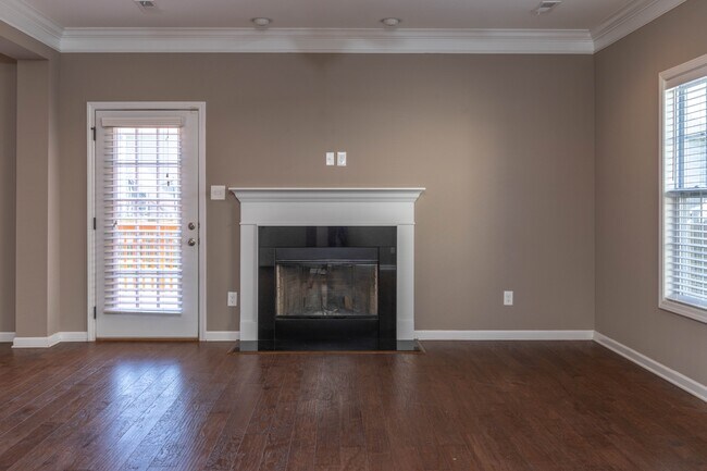 Building Photo - 2715 Honey Hill Rd