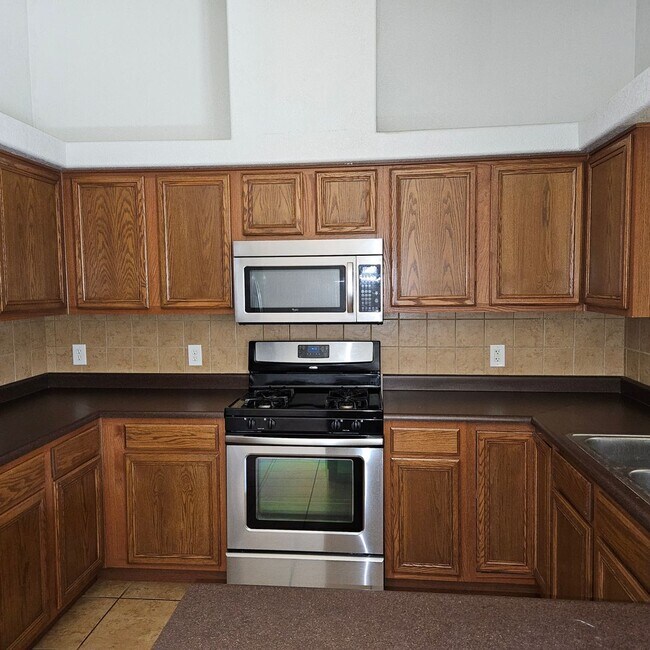 Building Photo - Rental in Araby Crossing