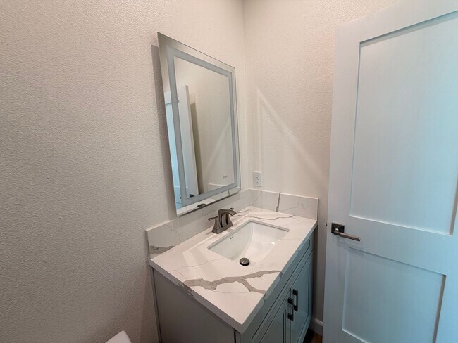 Building Photo - New Construction 3BR 2.5BA • Open Concept • A/C • Near USC $1,000.00 Off One Month's Rent Move In...
