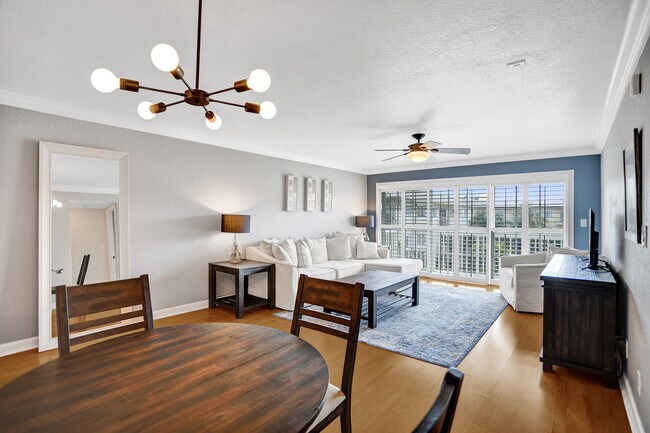 Building Photo - 1501 E Broward Blvd