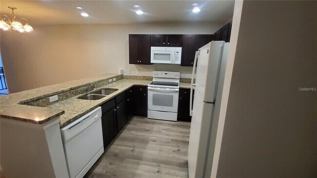 Building Photo - 284 Gardner Ln