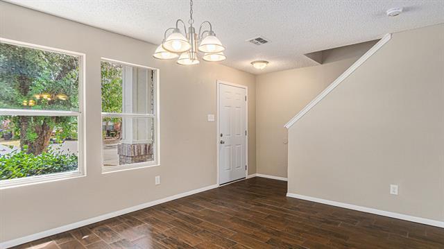 Building Photo - 8732 Hunters Point Way