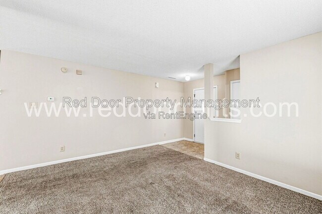 Building Photo - 6533 Newstead Dr