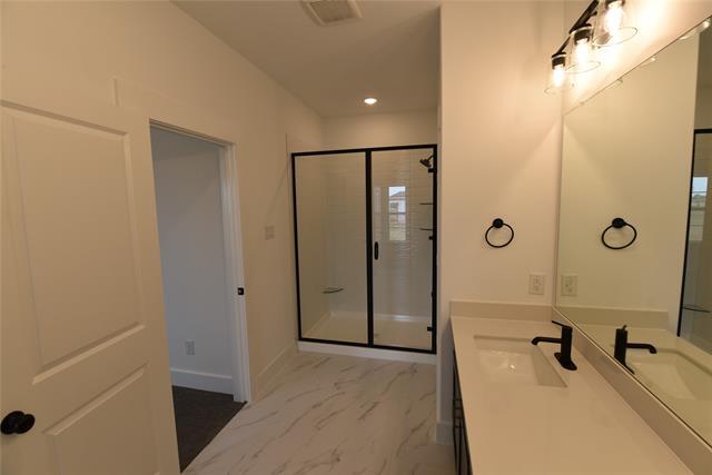 Building Photo - 3860 Keya Dr