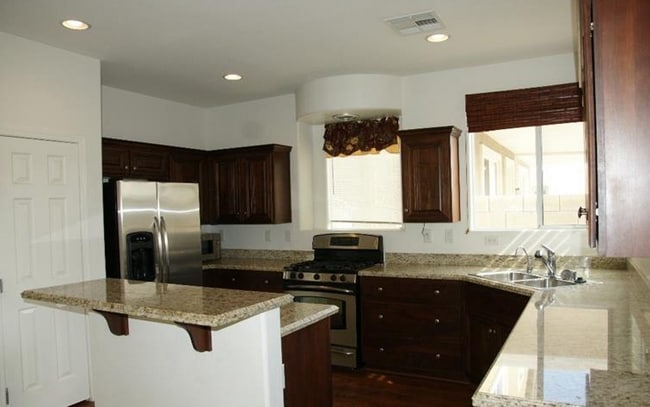 Building Photo - 359 Foster Springs Rd