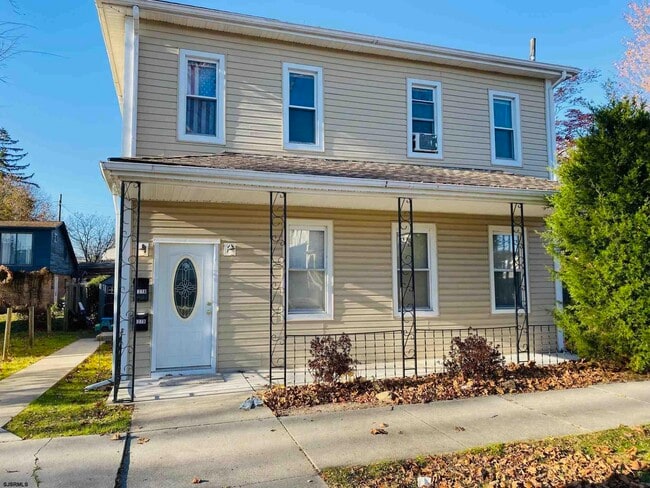 Primary Photo - 127 Liverpool Ave