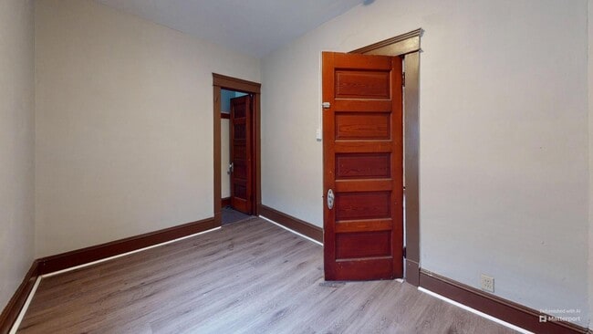 Building Photo - 3414 W 44th St