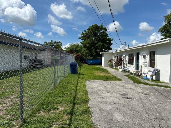 Building Photo - 10312 SW 175th St