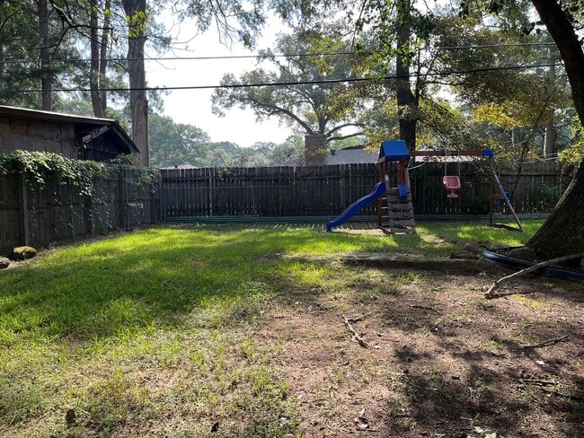 Building Photo - 3BR in Southern Hills