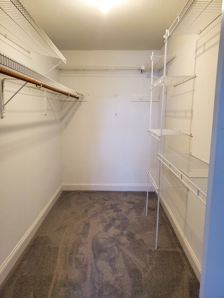 Building Photo - 9994 S 84th Terrace