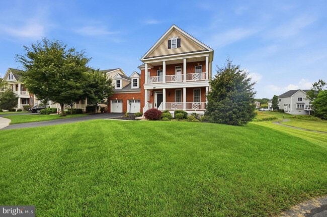 Building Photo - 24267 Purple Finch Dr