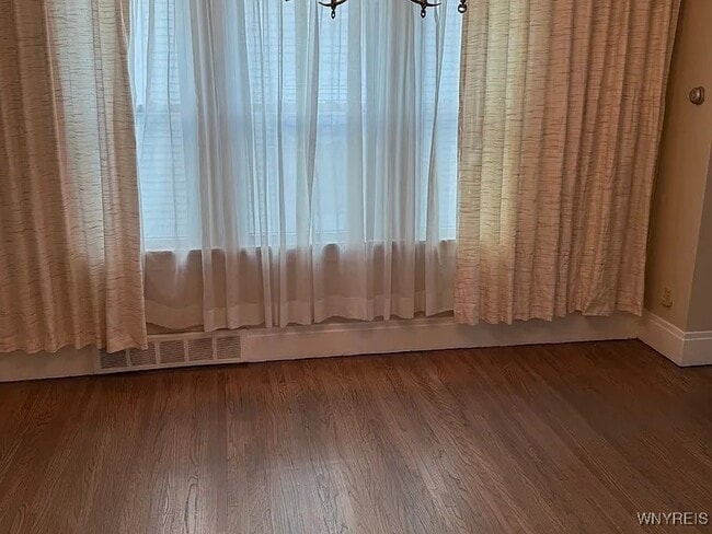 Building Photo - 300 North Park Ave