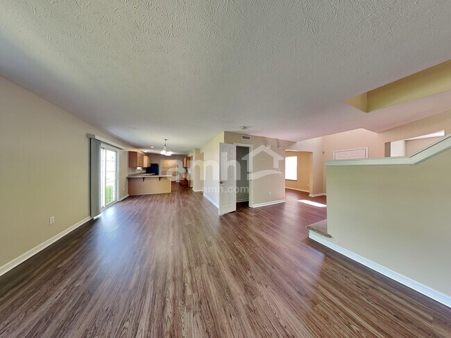 Building Photo - 12024 Seahawks Ln
