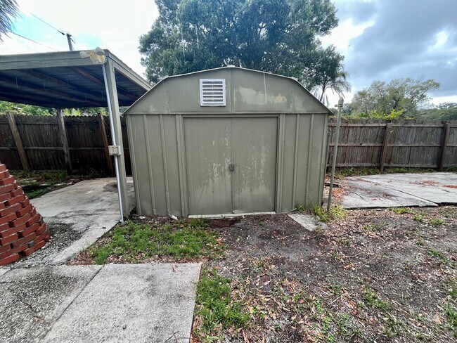 Building Photo - Cute home in Euclid Manor for rent