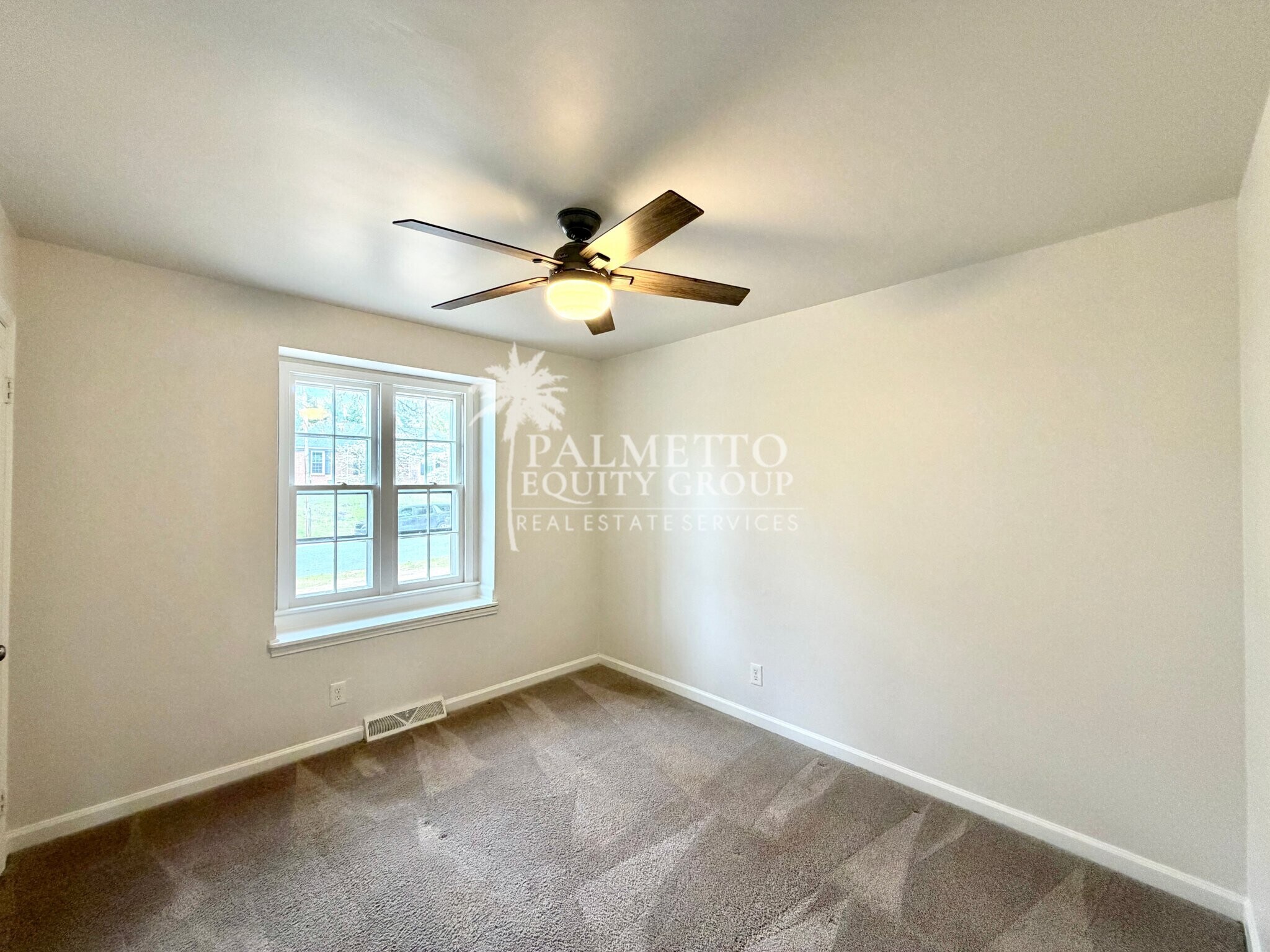 Building Photo - 2210 Waynick St