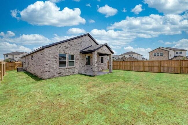 Building Photo - 9711 Burlington Bristol Dr