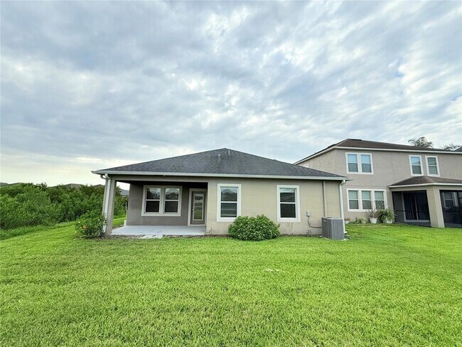 Building Photo - 7381 Fairgrove Ave