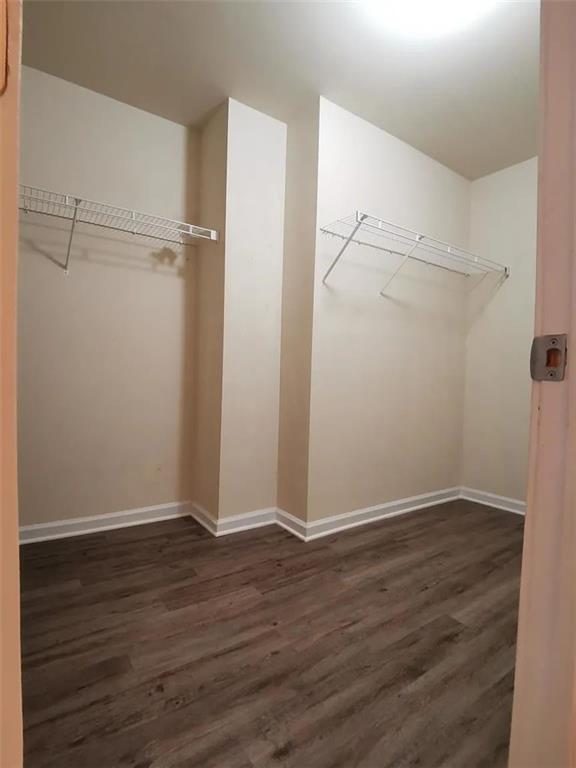 Building Photo - 1270 Red Cedar Trail