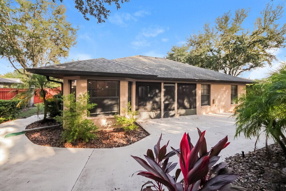 Building Photo - 4480 Abaco Dr