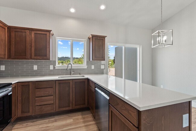 Building Photo - Newly built 4 Bedroom Duplex With Garage