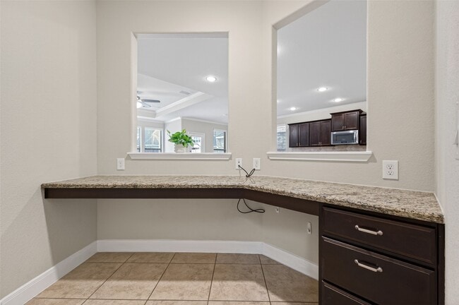 Building Photo - 15630 Eagle Valley Dr