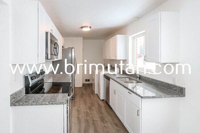 Building Photo - 5856 S 157 W